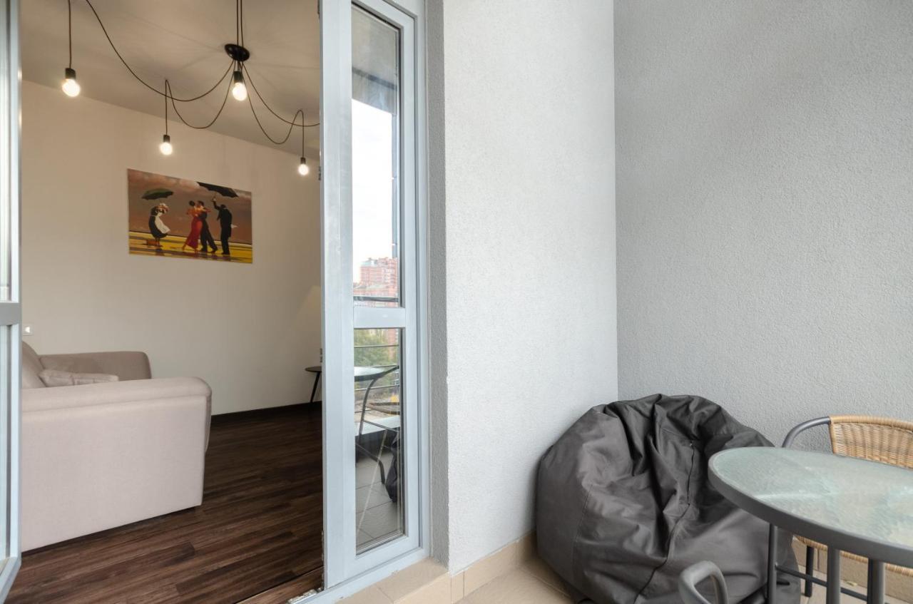 Petrovdom Apartaments 8-188 In Rc Central Park, 7 John Mccain Street Kiev Bagian luar foto