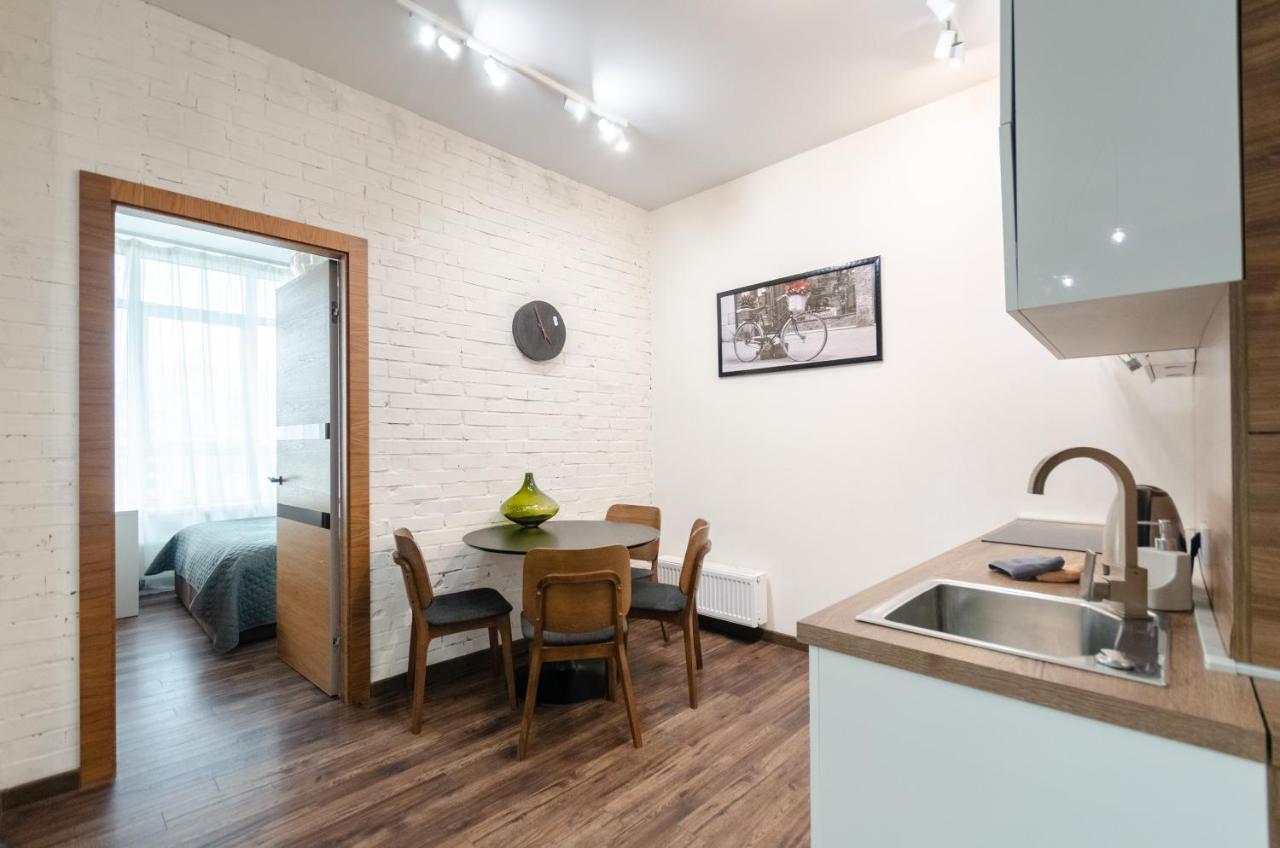 Petrovdom Apartaments 8-188 In Rc Central Park, 7 John Mccain Street Kiev Bagian luar foto