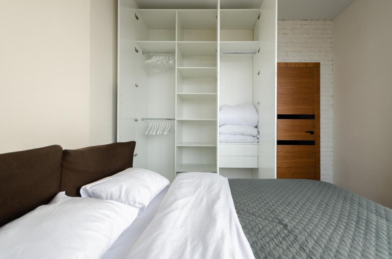 Petrovdom Apartaments 8-188 In Rc Central Park, 7 John Mccain Street Kiev Bagian luar foto